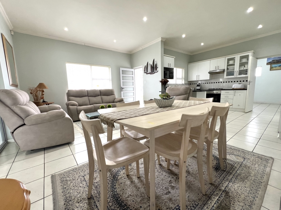 2 Bedroom Property for Sale in Fountains Estate Eastern Cape
